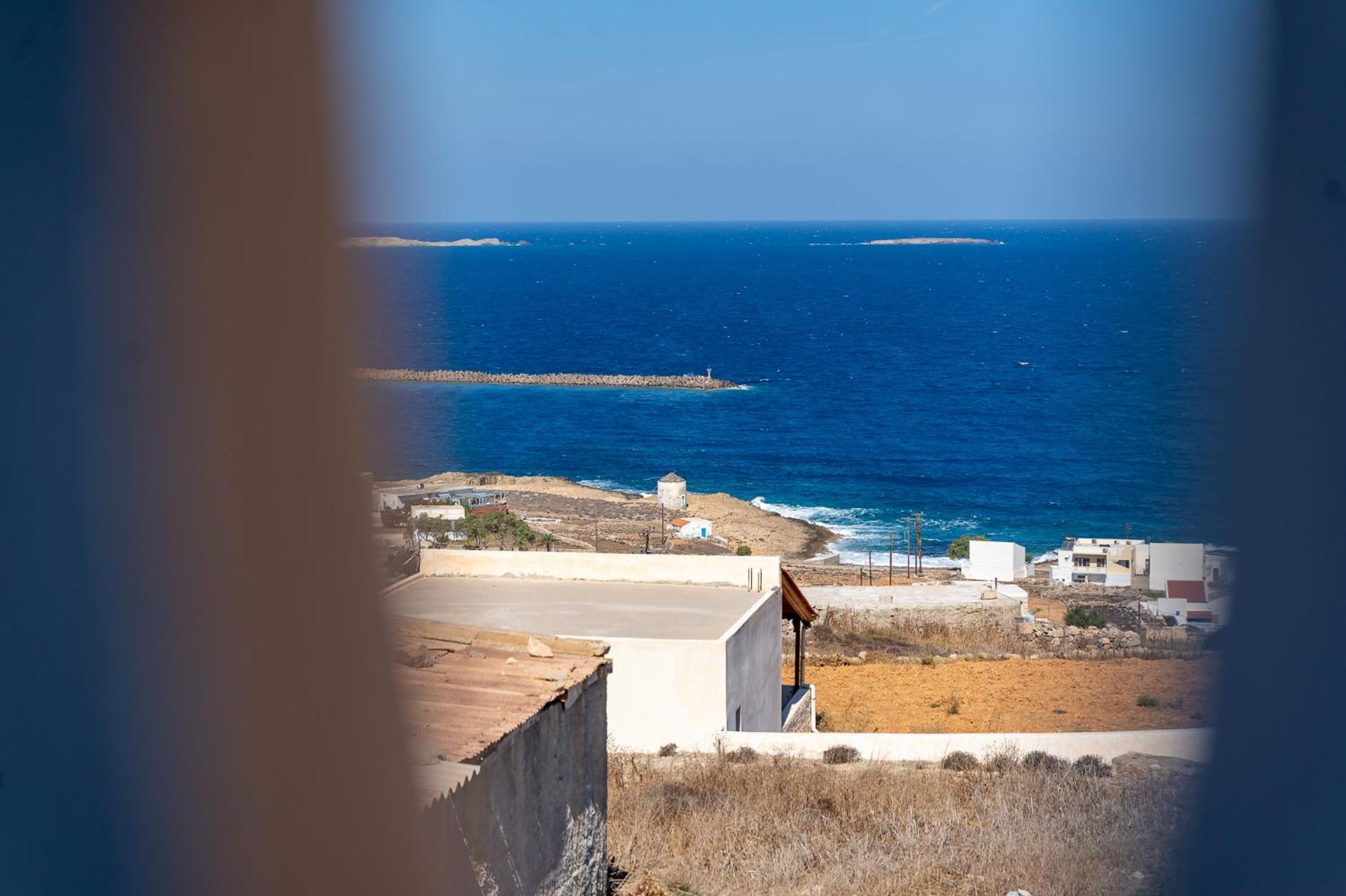 Theoxenia Kasos Luxury Apartments Panagia  Exterior foto